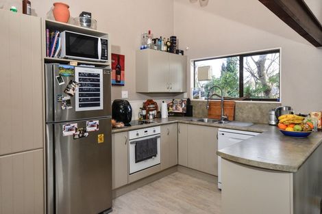 Photo of property in 22 Pickering Crescent, Chedworth, Hamilton, 3210