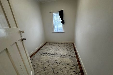 Photo of property in 374 Lake Road, Takapuna, Auckland, 0622