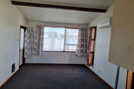 Photo of property in 1-12/71 Main Street, Mataura, 9712