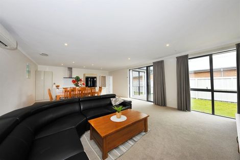 Photo of property in 24 Sholto Duncan Crescent, Halswell, Christchurch, 8025