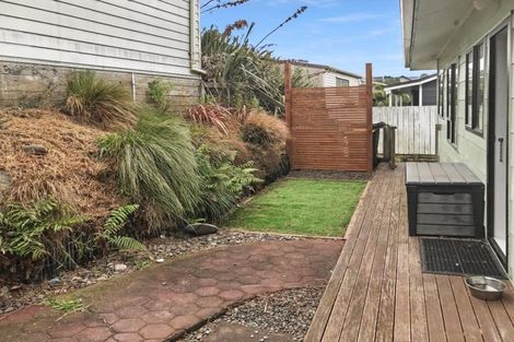 Photo of property in 5b Woodridge Drive, Woodridge, Wellington, 6037