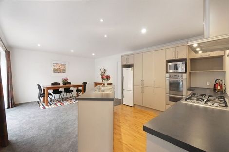 Photo of property in 5 Foresters Crescent, Parklands, Christchurch, 8083