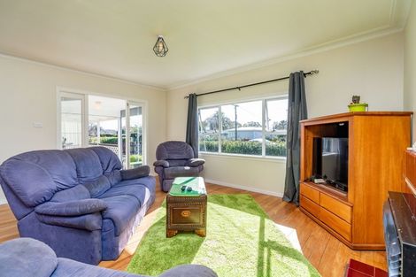 Photo of property in 12 Argyle Street, Waipu, 0510