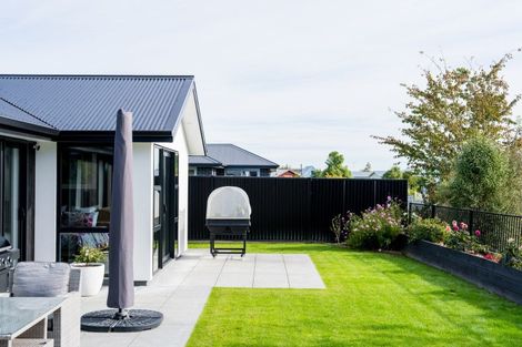 Photo of property in 8 Tuwhare Lane, Mosgiel, 9024