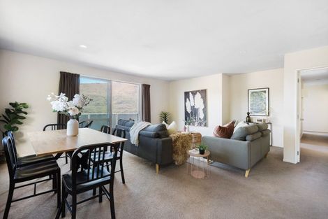 Photo of property in 59 Dart Place, Fernhill, Queenstown, 9300