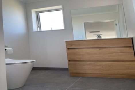 Photo of property in 30a Sorrel Crescent, Bucklands Beach, Auckland, 2012