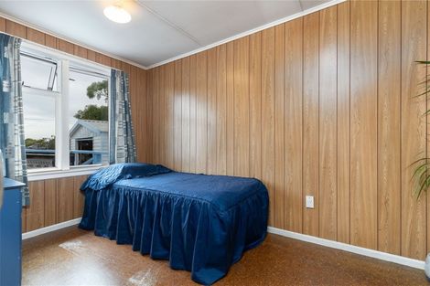 Photo of property in 22 Blue Pacific Parade, Riversdale Beach, Masterton, 5872