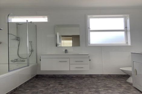 Photo of property in 229 Karori Road, Karori, Wellington, 6012