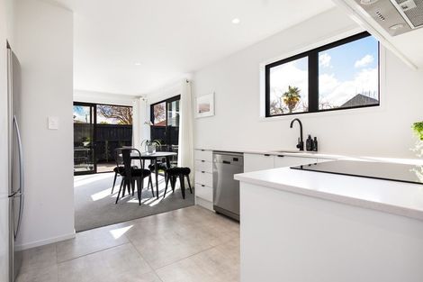 Photo of property in 1/67 Hall Street, Cambridge, 3434