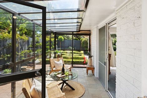 Photo of property in 2/14b Penhelig Place, Burnside, Christchurch, 8053