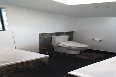 Photo of property in 95 Lonely Track Road, Fairview Heights, Auckland, 0632