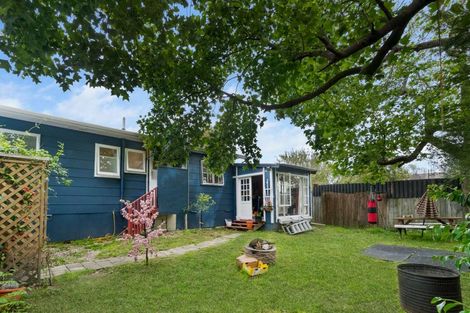 Photo of property in 19 Aorangi Road, Paraparaumu, 5032