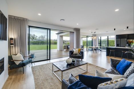 Photo of property in 39 Jervois Road, Jervoistown, Napier, 4112