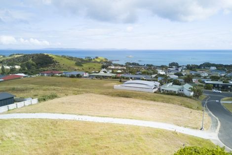 Photo of property in 8 Oden Hill, Coopers Beach, 0420