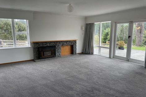 Photo of property in 357 Whitemans Valley Road, Whitemans Valley, Upper Hutt, 5371