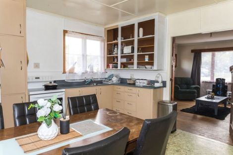 Photo of property in 45 Cadman Road, Dannevirke, 4930