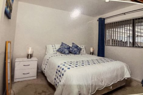 Photo of property in 14 Masters Place, Favona, Auckland, 2024