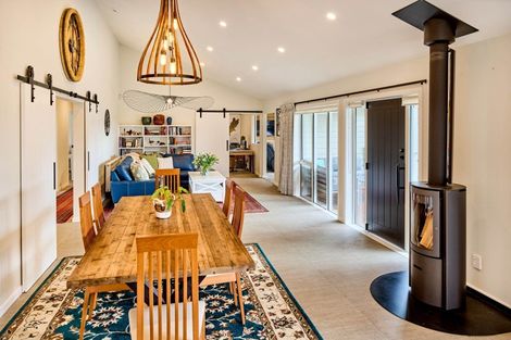 Photo of property in 140 School Road, Te Horo, Otaki, 5582