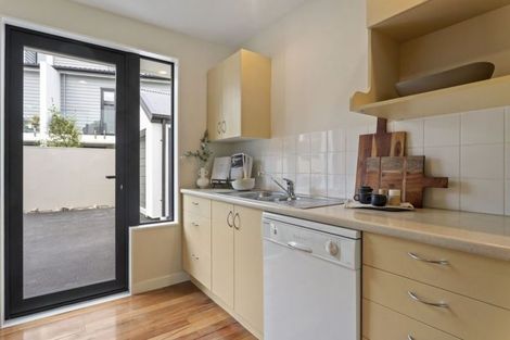 Photo of property in 3 Oakford Close, Riccarton, Christchurch, 8011