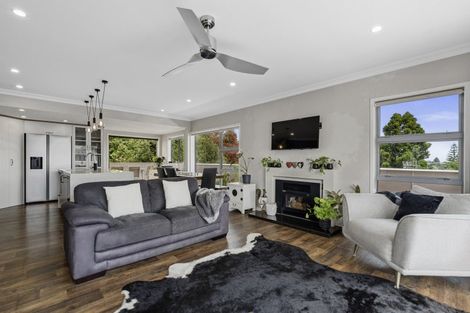 Photo of property in 140 Bellevue Road, Brookfield, Tauranga, 3110