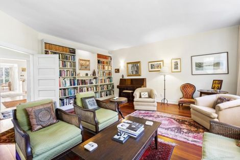 Photo of property in 60 Hobson Street, Thorndon, Wellington, 6011