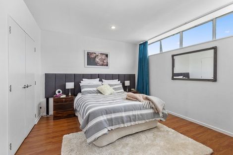 Photo of property in Lexington Apartments, 33c Hania Street, Mount Victoria, Wellington, 6011