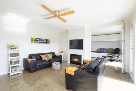 Photo of property in 125 Mangawhai Heads Road, Mangawhai Heads, Kaiwaka, 0573