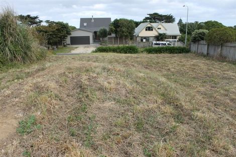 Photo of property in 66 Dixie Street, Te Horo Beach, Otaki, 5581