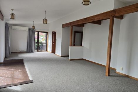 Photo of property in 8a Ludecke Place, Sockburn, Christchurch, 8042