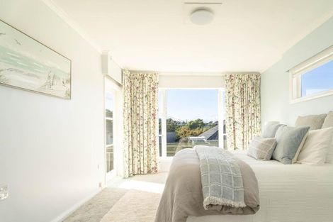 Photo of property in 159 Broderick Road, Johnsonville, Wellington, 6037