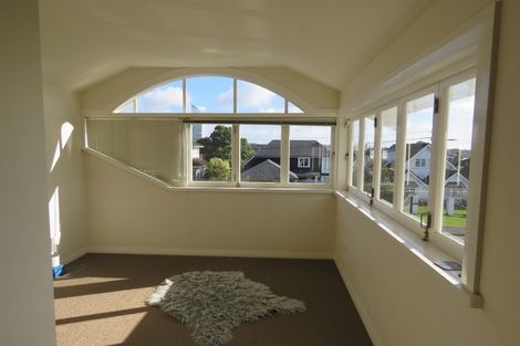 Photo of property in 7 Cameron Street, Takapuna, Auckland, 0622