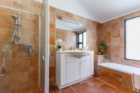 Photo of property in 98 Otarawairere Road, Ohope, 3121