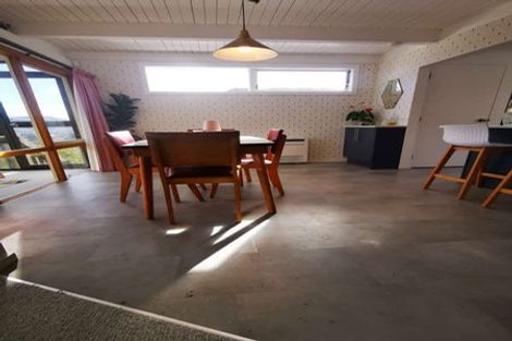 Photo of property in 16 Indira Place, Khandallah, Wellington, 6035