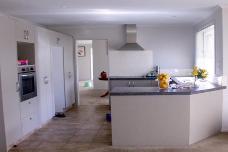Photo of property in 44 Kakapo Place, Pyes Pa, Tauranga, 3112