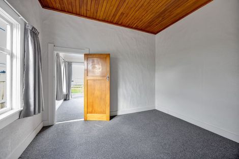 Photo of property in 66 Camberwell Road, Hawera, 4610