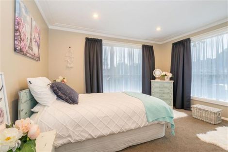 Photo of property in 27 Soper Road, Mosgiel, 9024