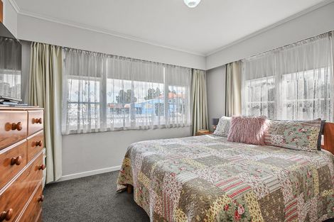 Photo of property in 13 Albert Street, Paeroa, 3600