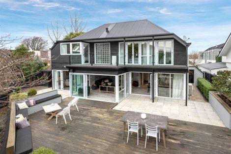 Photo of property in 3/37 Totara Street, Fendalton, Christchurch, 8041