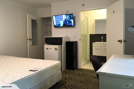 Photo of property in 13 Duke Street, North Dunedin, Dunedin, 9016