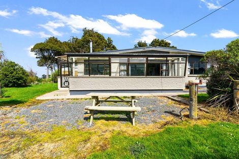 Photo of property in 49 Ferry Road, West Plains, Invercargill, 9879