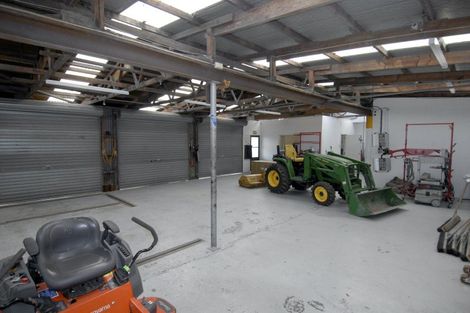 Photo of property in 2 Dunlop Road, Westgate, Auckland, 0814