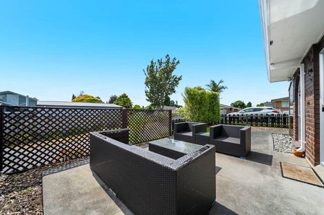Photo of property in 1/8 Keeney Court, Papakura, 2110