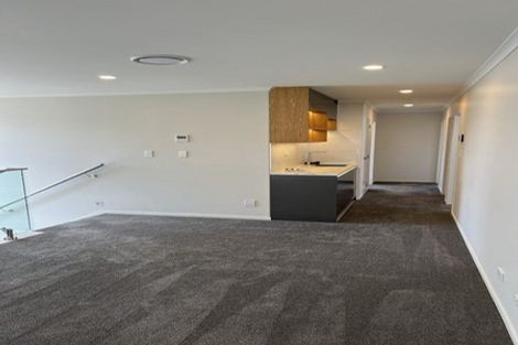 Photo of property in 1 Lime Rise, Flat Bush, Auckland, 2019