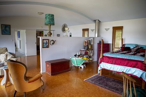 Photo of property in 257 Metcalfe Road, Matakohe, 0593