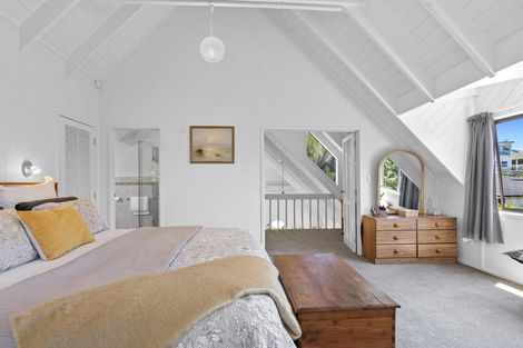 Photo of property in 89a Hebron Road, Waiake, Auckland, 0630