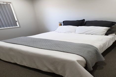 Photo of property in 14 Frederick Place, Whalers Gate, New Plymouth, 4310