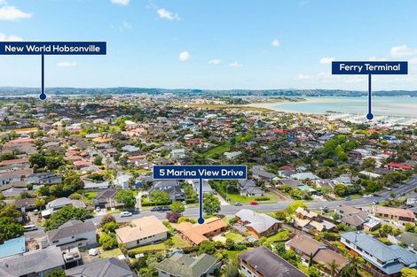 Photo of property in 5 Marina View Drive, West Harbour, Auckland, 0618