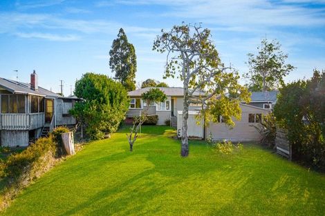 Photo of property in 28 O'donn Avenue, Beach Haven, Auckland, 0626