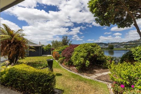 Photo of property in 6 Mariners Way, Whitby, Porirua, 5024