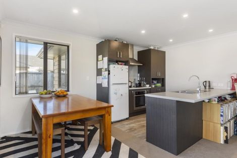 Photo of property in 19 Batty Street, Papamoa Beach, Papamoa, 3118